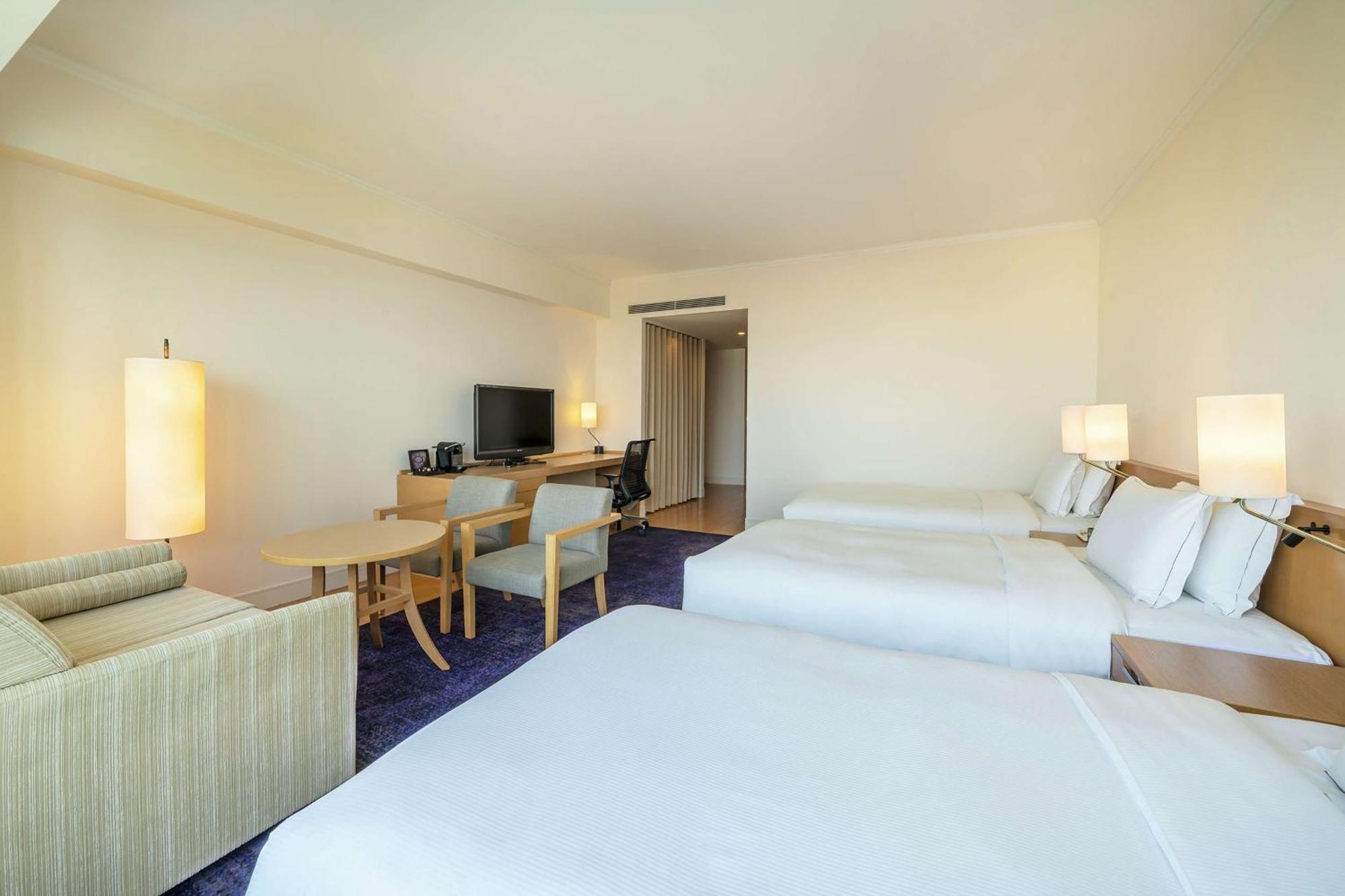 Готель Hilton Fukuoka Sea Hawk Екстер'єр фото