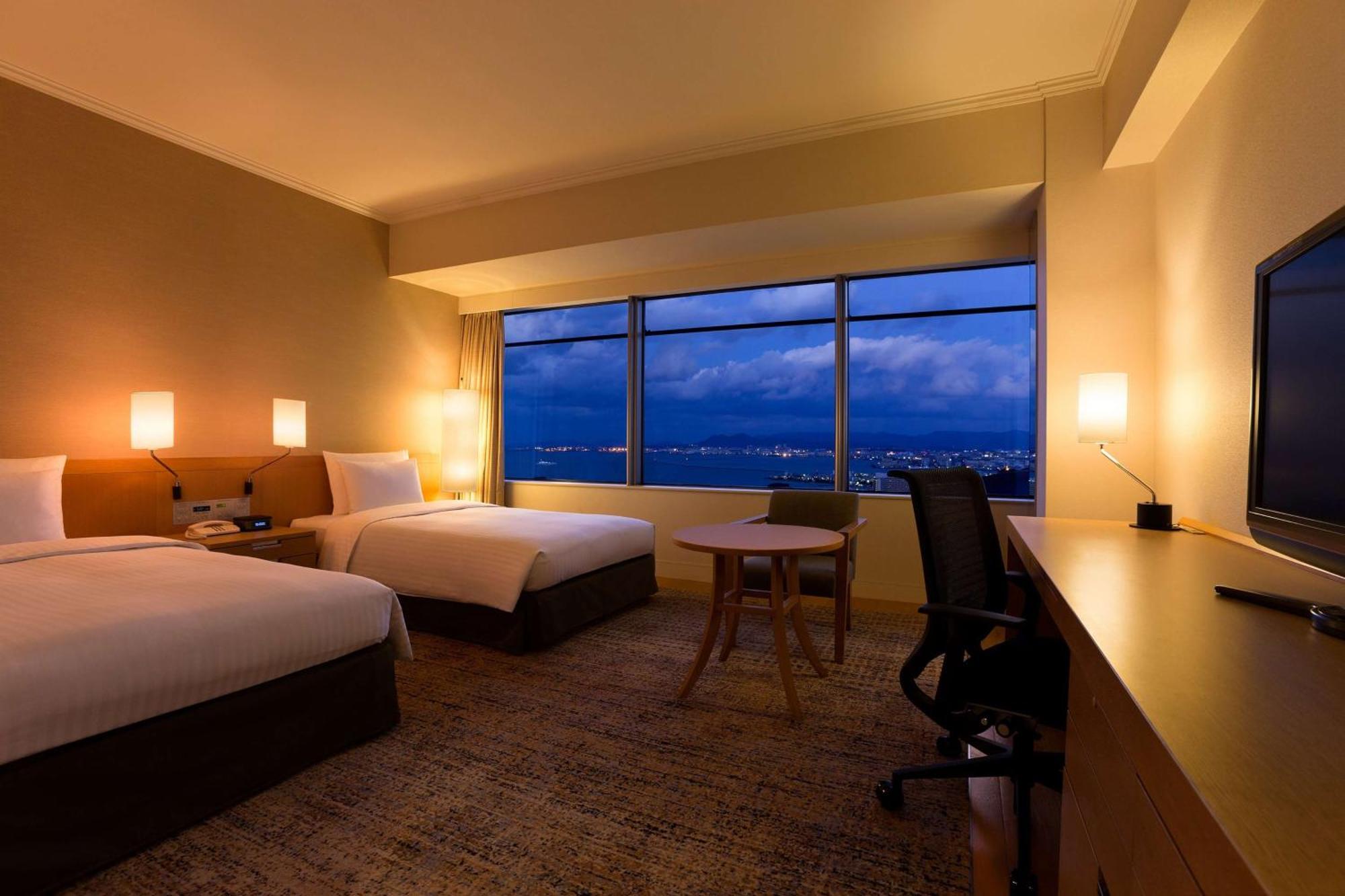 Готель Hilton Fukuoka Sea Hawk Екстер'єр фото